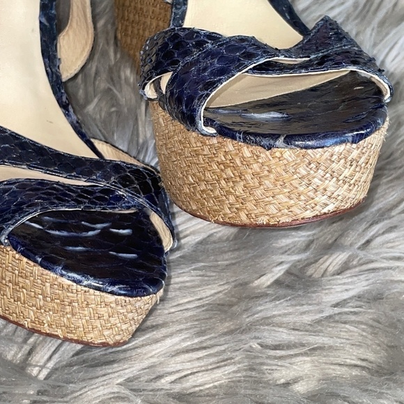 EUC Alexandre Birman Blue Snakeskin Strappy Platform Wedges Size 8.5 - Picture 10 of 12